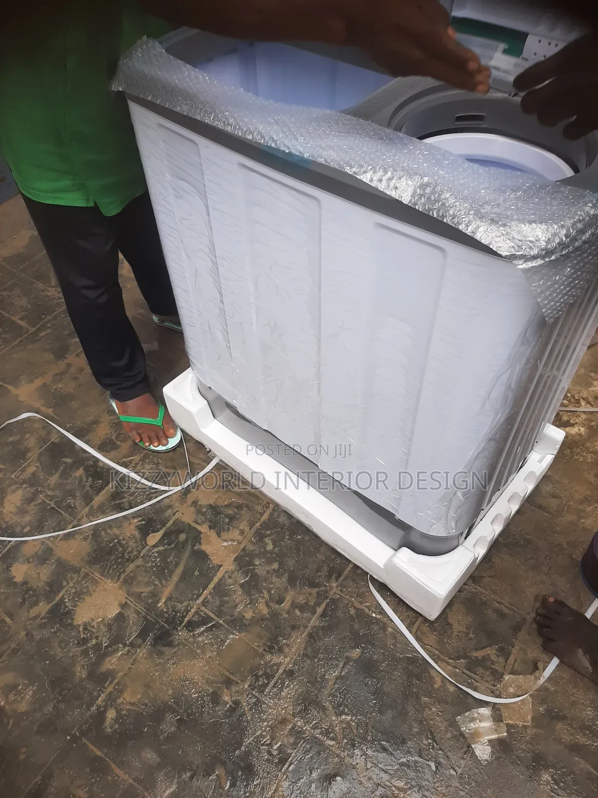 Hisense 11kg Washing Machine.