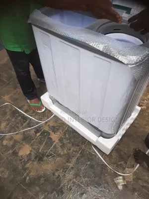 Hisense 11kg Washing Machine.