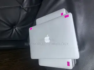 Laptop Apple MacBook Pro 2015 16GB Intel Core I5 SSD 256GB