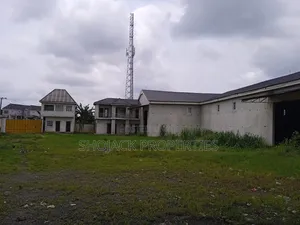 To Let: Warehouse at Oilmill Igbo Etche Road, Portharcourt