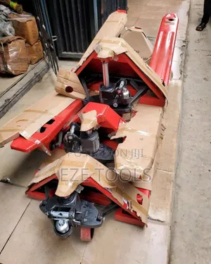 Pallet Truck 3000kg