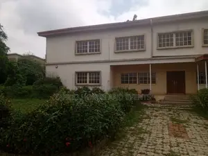Photo - Furnished 8bdrm Duplex in Awosika Estate, Bodija for sale