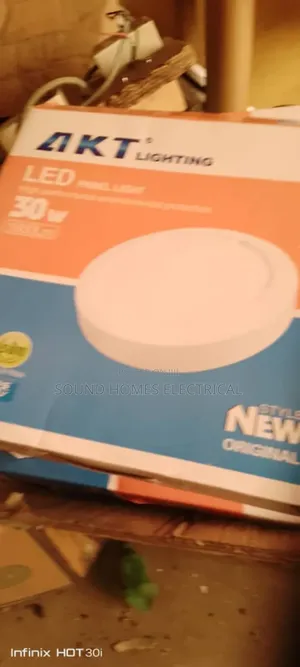 Akt 30w Surface Led Lamp