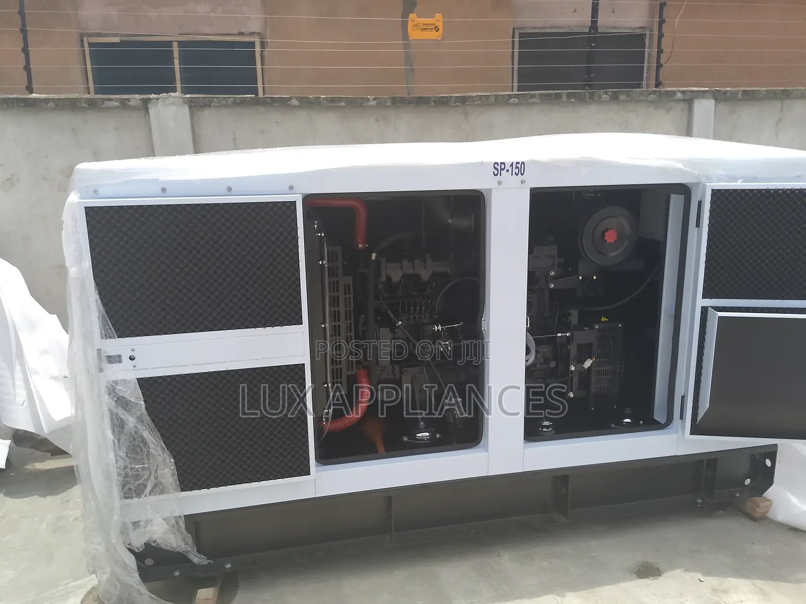 Classic Perkins 150kva Soundproof Generator