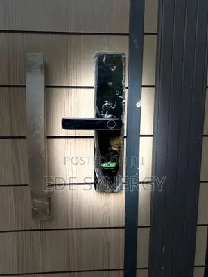 Biometric Intelligence Smartlock Home and Office Use