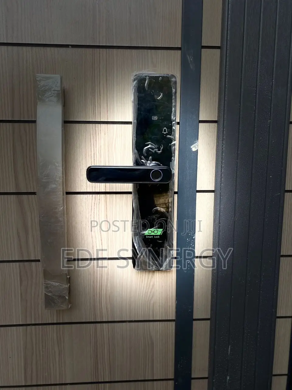 Biometric Intelligence Smartlock Home and Office Use