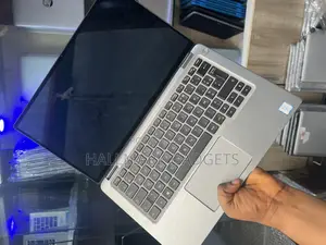 Laptop Dell Latitude 7400 16GB Intel Core I7 SSD 256GB