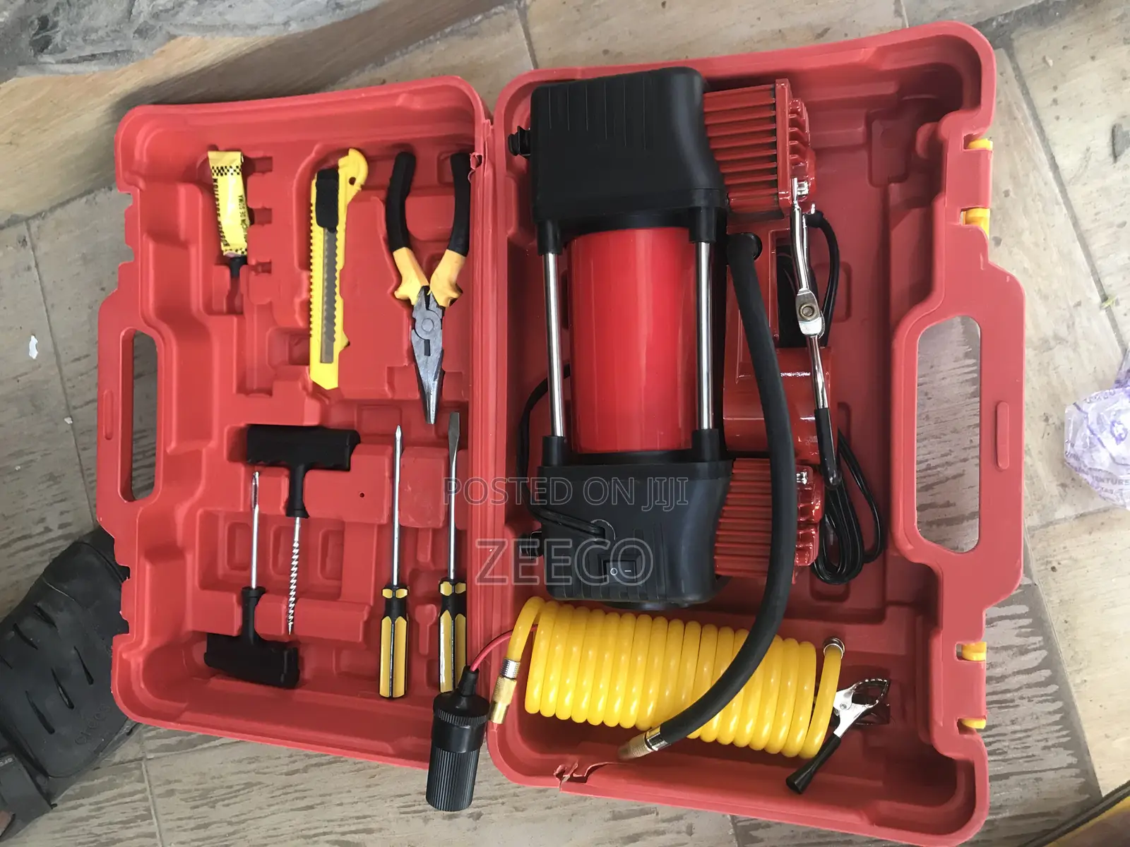 Flat Tire Air Compressor Pump 12v 30AMP