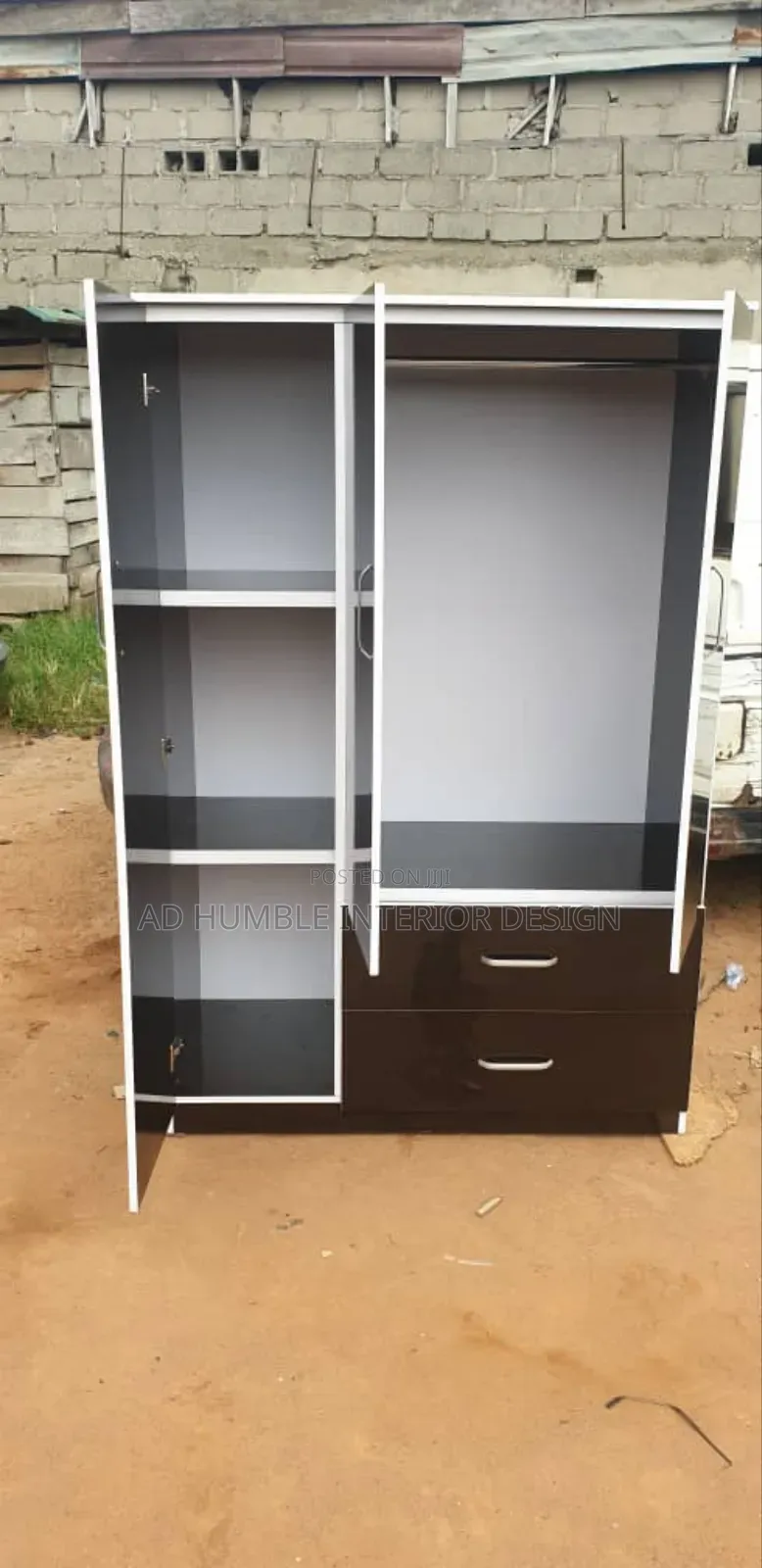 4/6 Standard Wardrobe