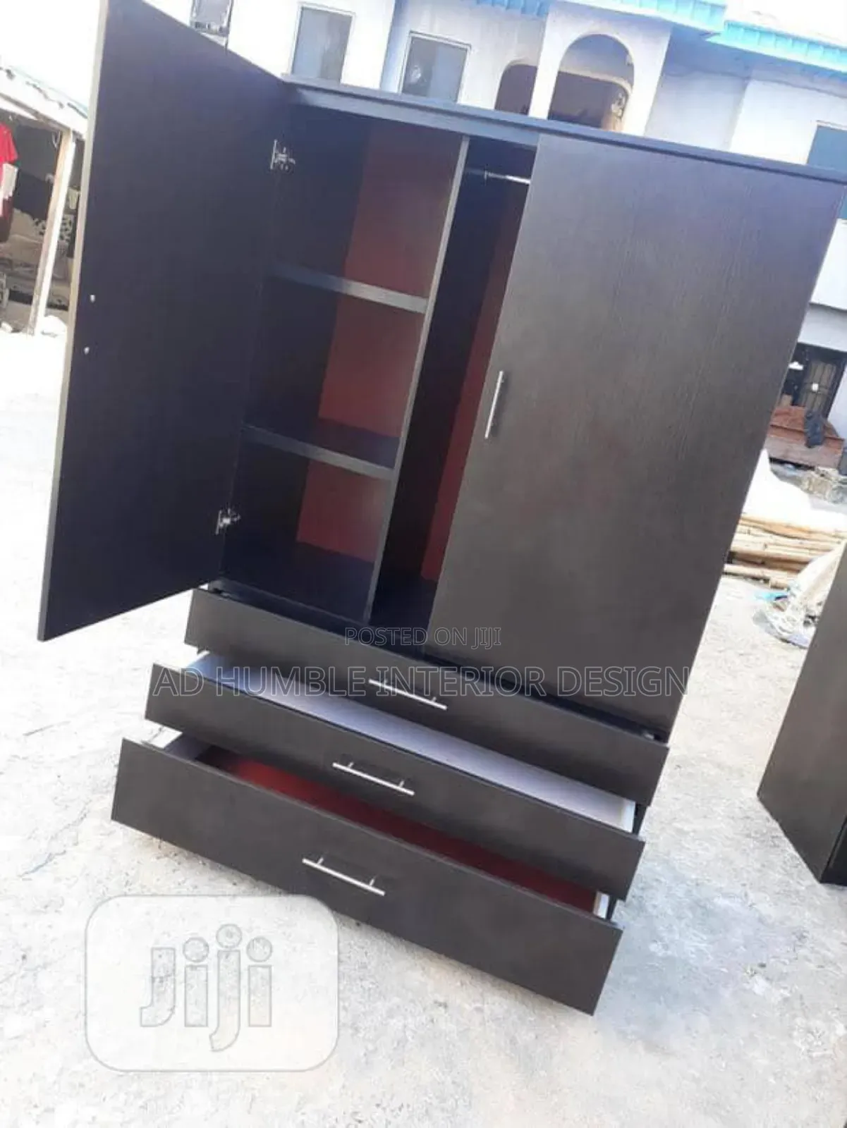 4/6 Standard Wardrobe