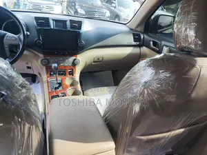 Toyota Highlander Limited 2010 Black
