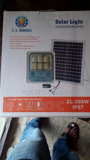 Quality 200w Solar Flood Light With Panel.