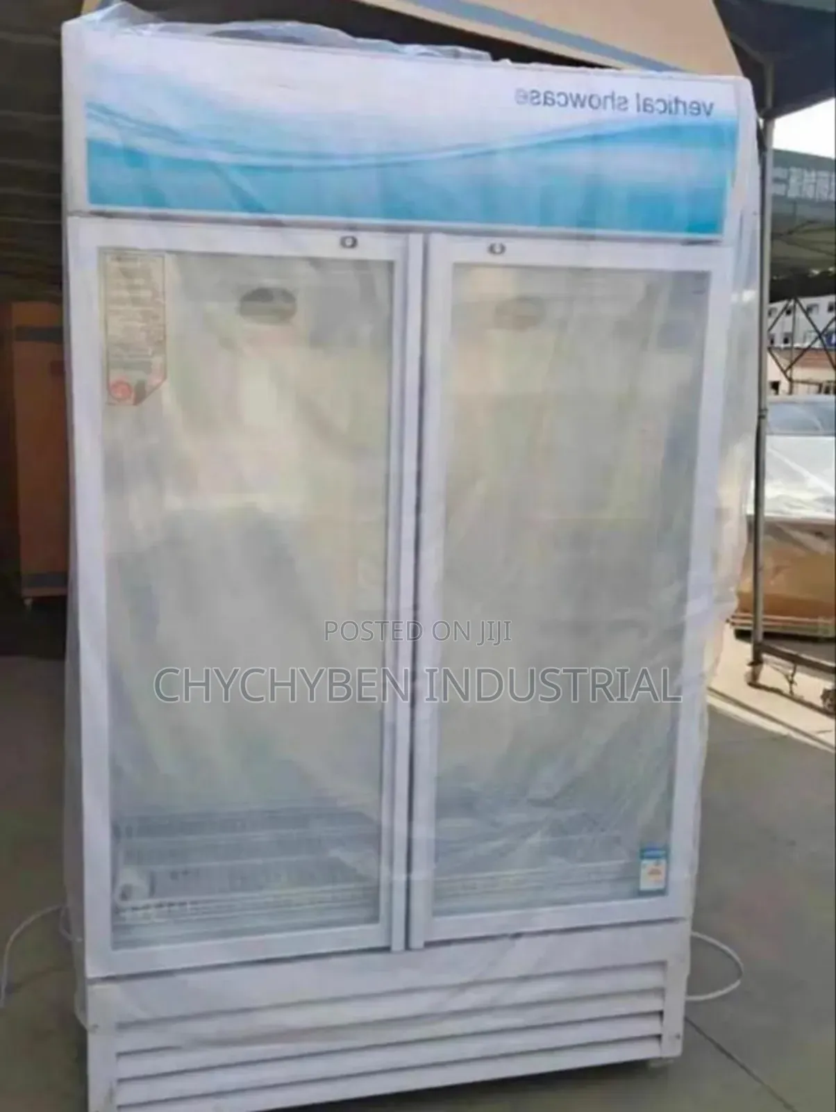 Double Door Vertical Showcase