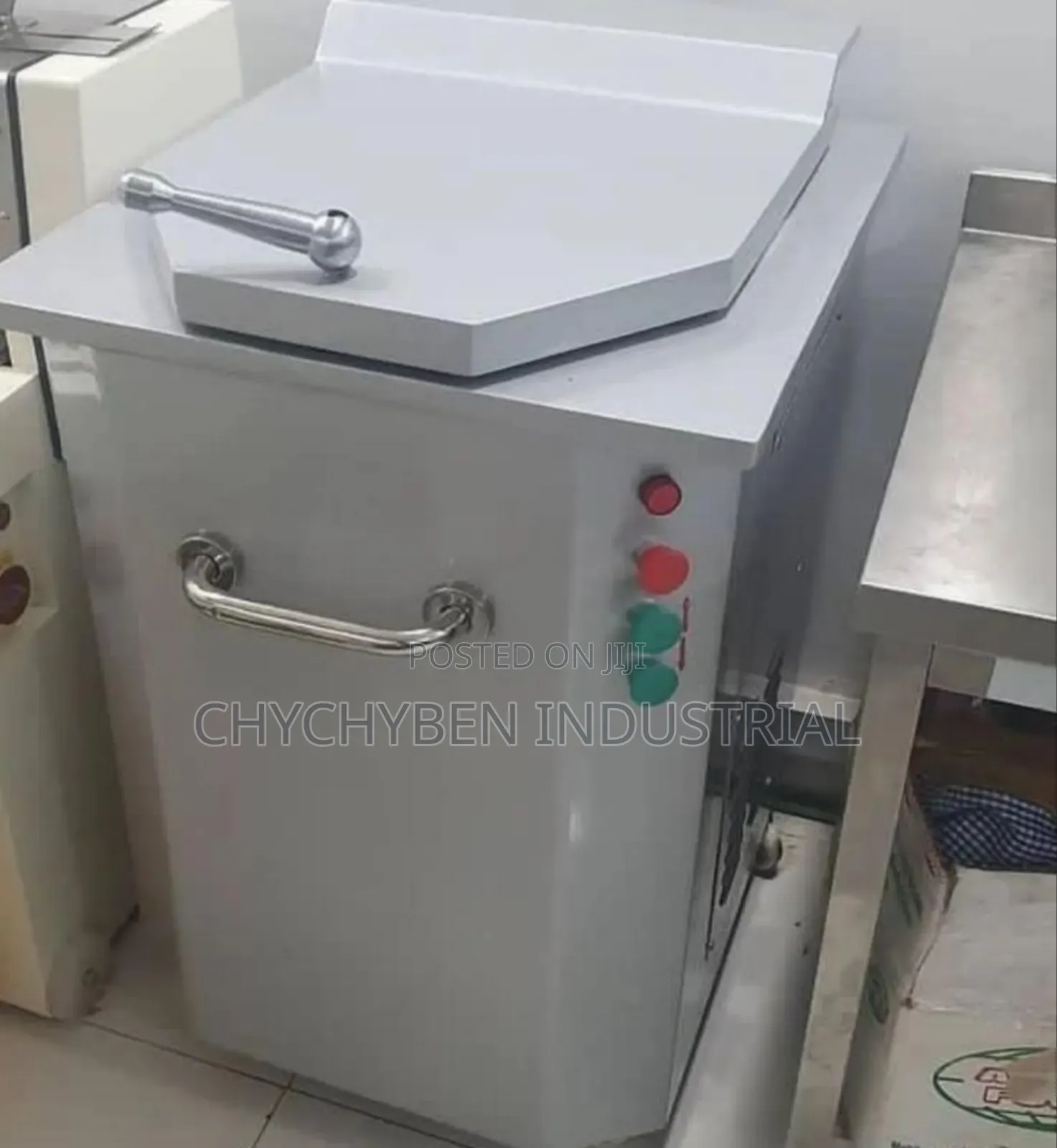 Dough Moulder