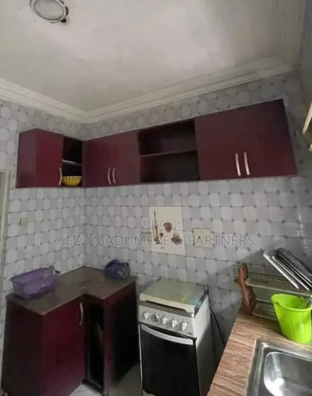 3bdrm Bungalow in Mbodo Aluu , Port for sale