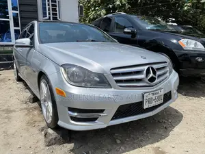 Mercedes-Benz C300 2014 Silver