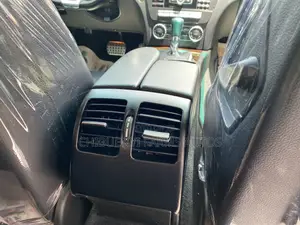 Mercedes-Benz C300 2014 Silver