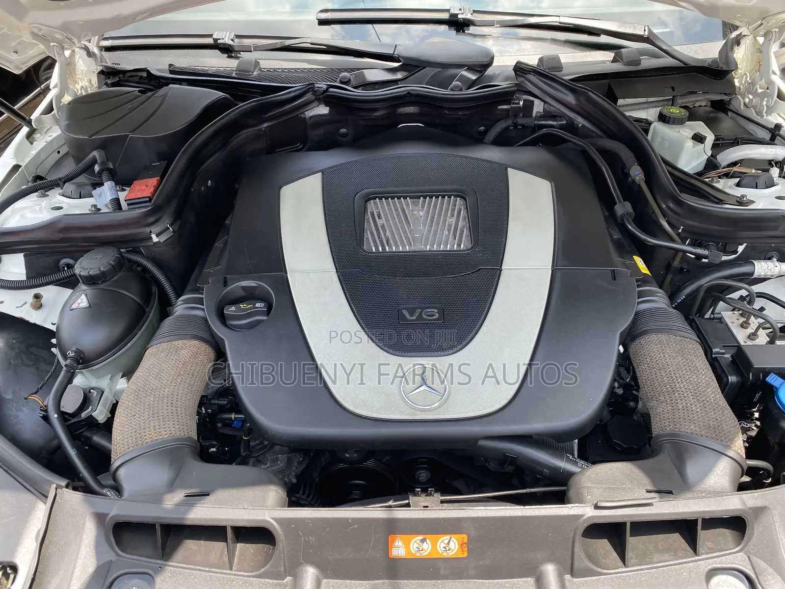 Mercedes-Benz C300 2011 White