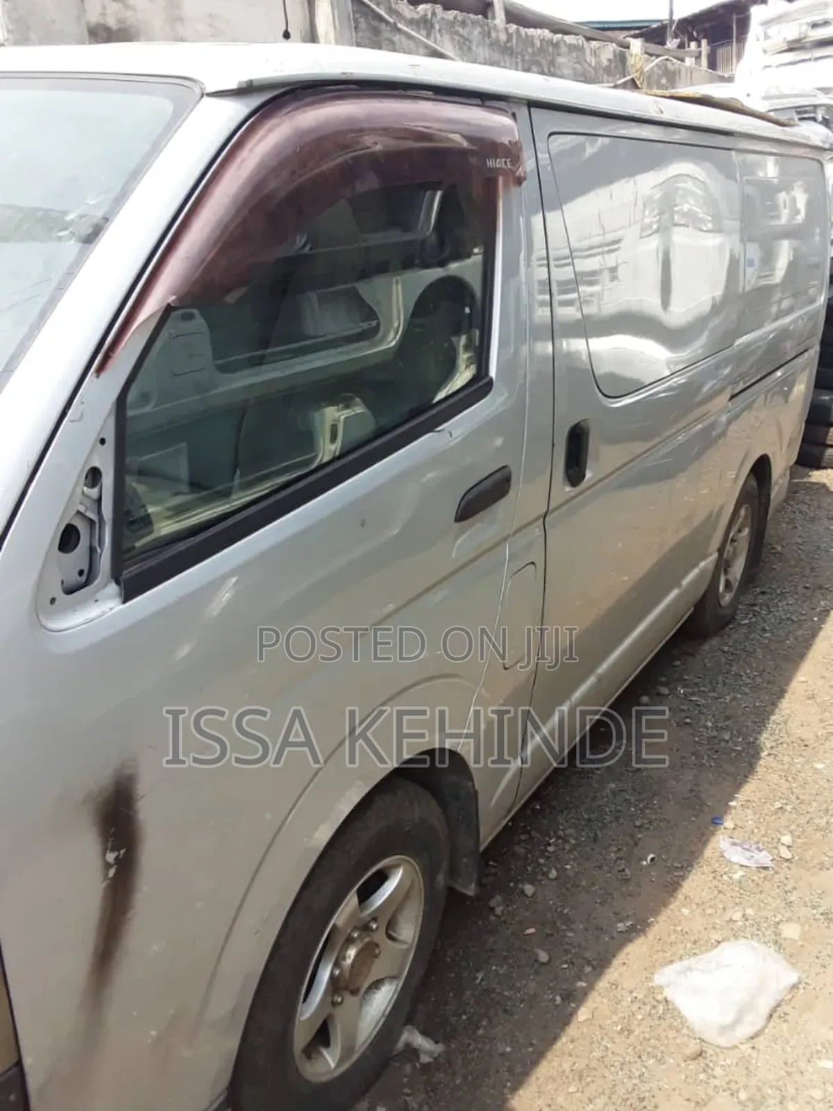 Toyota HiAce 2005 Grey