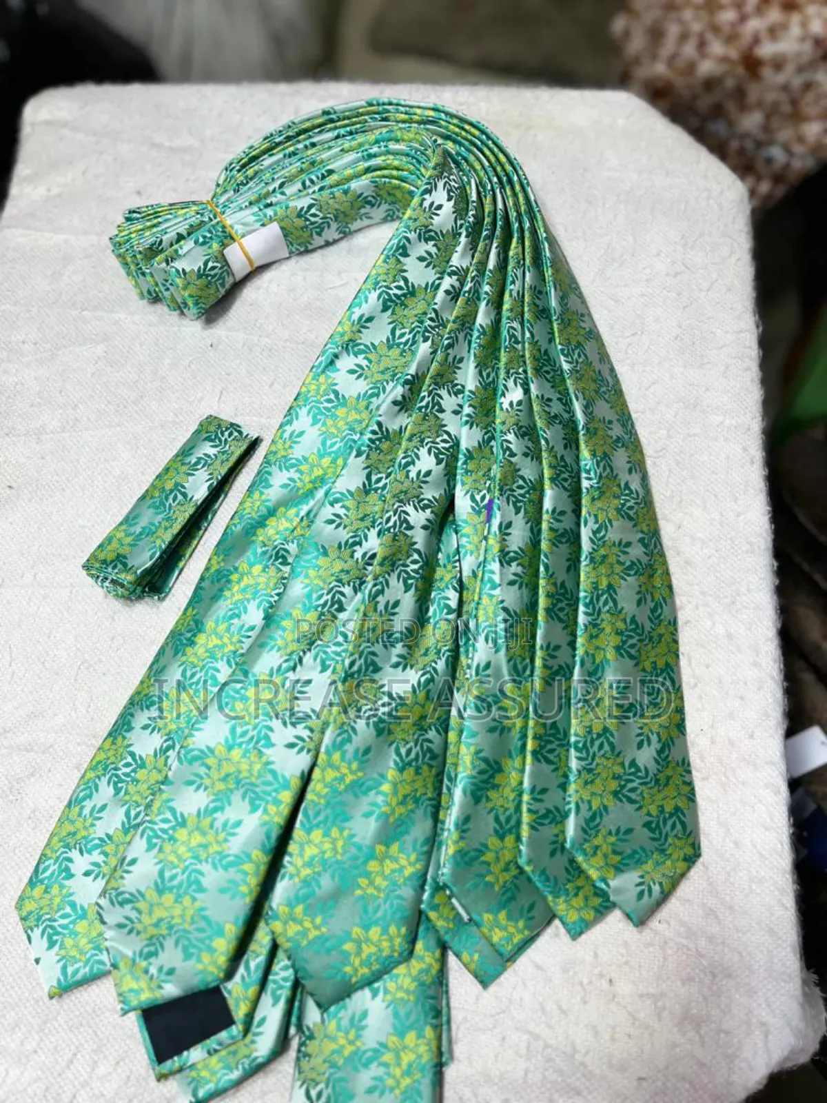 High Quality Vintage Tie