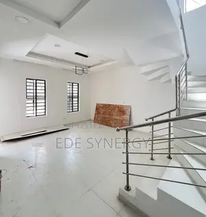 4bdrm Duplex in Lagos, VGC / Ajah for sale