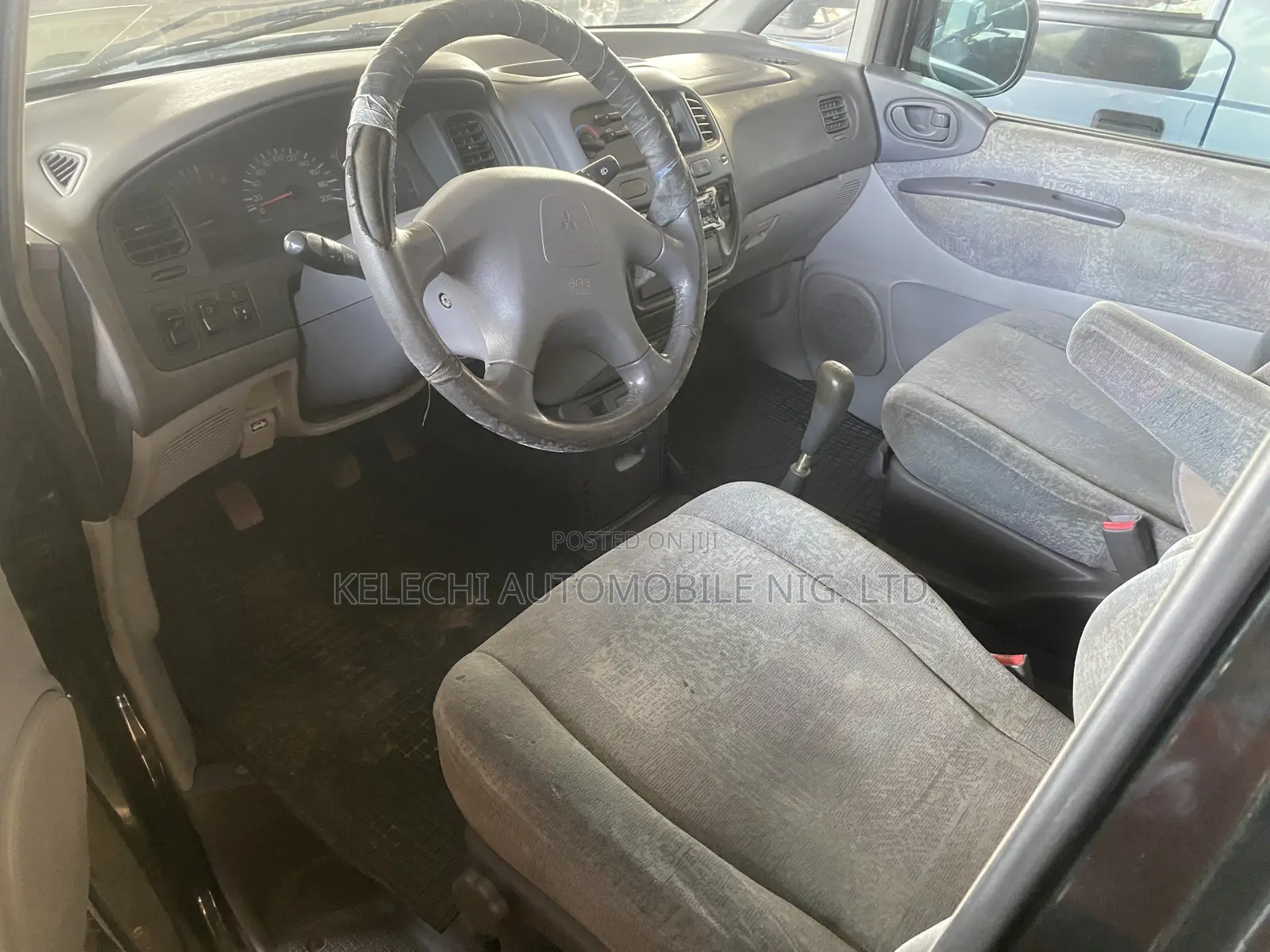 Mitsubishi Space Gear 2007 Black