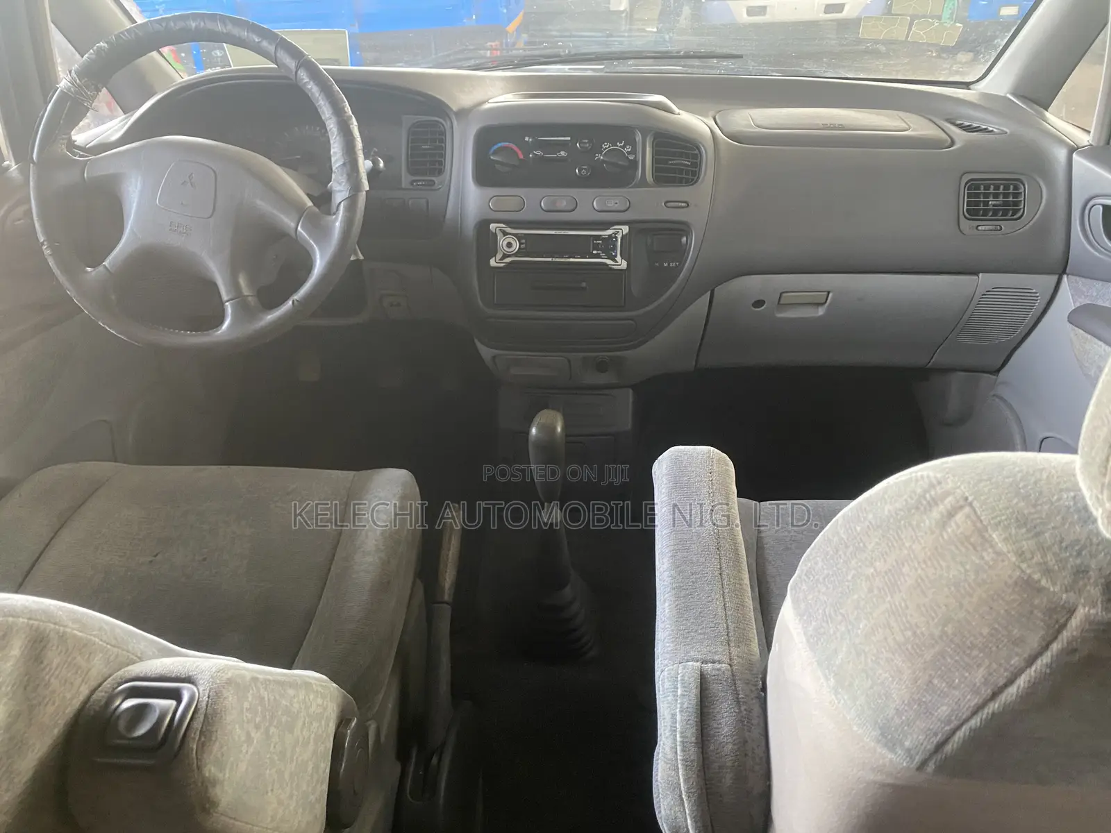 Mitsubishi Space Gear 2007 Black