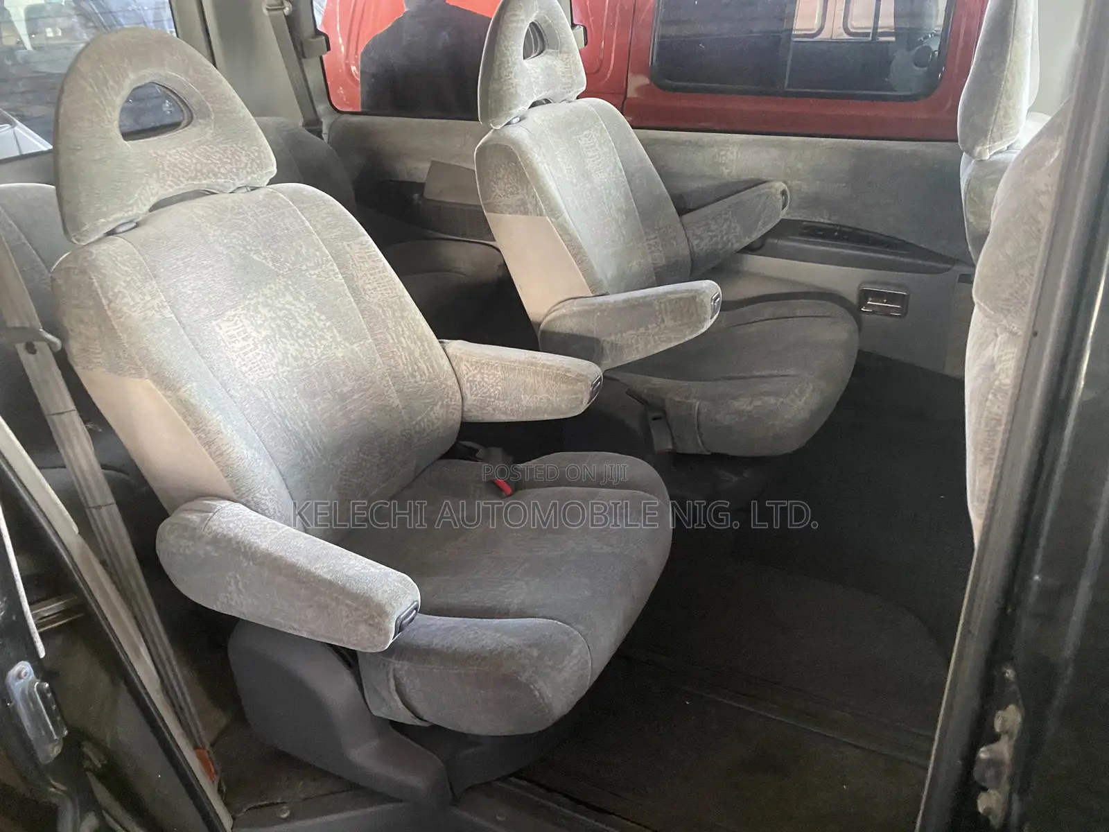 Mitsubishi Space Gear 2007 Black