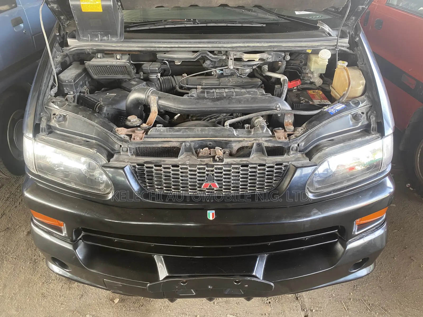 Mitsubishi Space Gear 2007 Black
