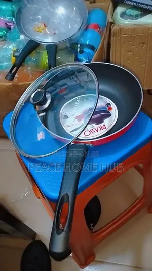 Picasso Non Stick Frying Pan With Cover 26cm