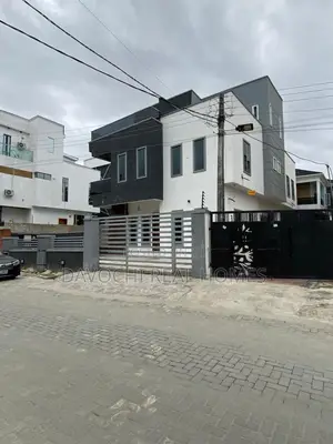 6bdrm Duplex in Ikate for rent