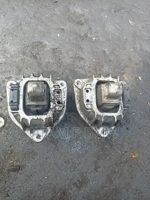 Engine Sit F10