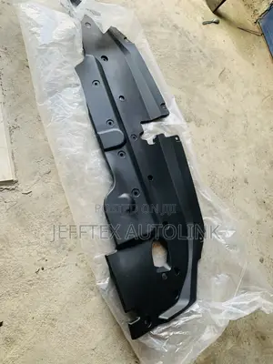 Radiator Plastic for Lexus Gx460