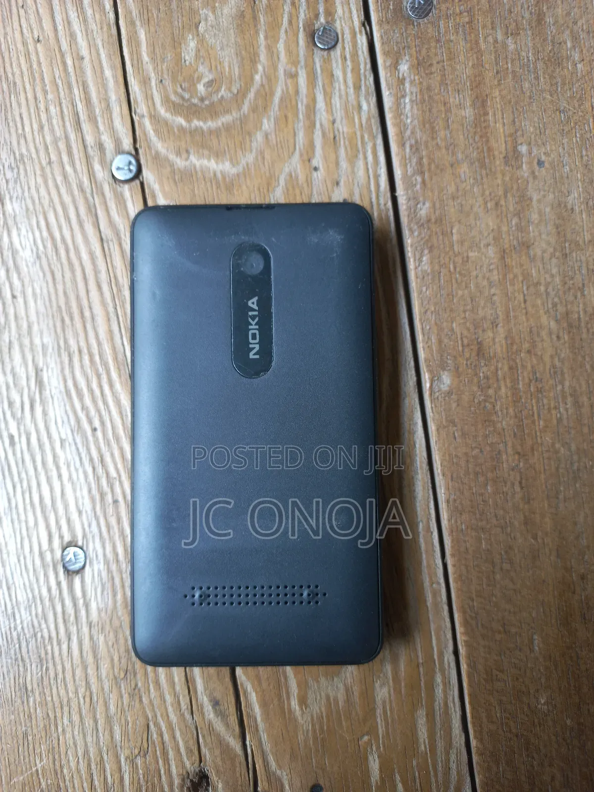 Nokia 210