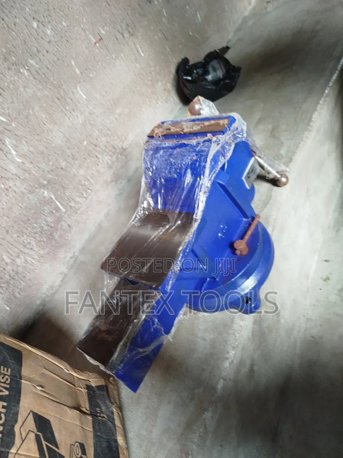 Bench Vice 6" Heavy Duty.