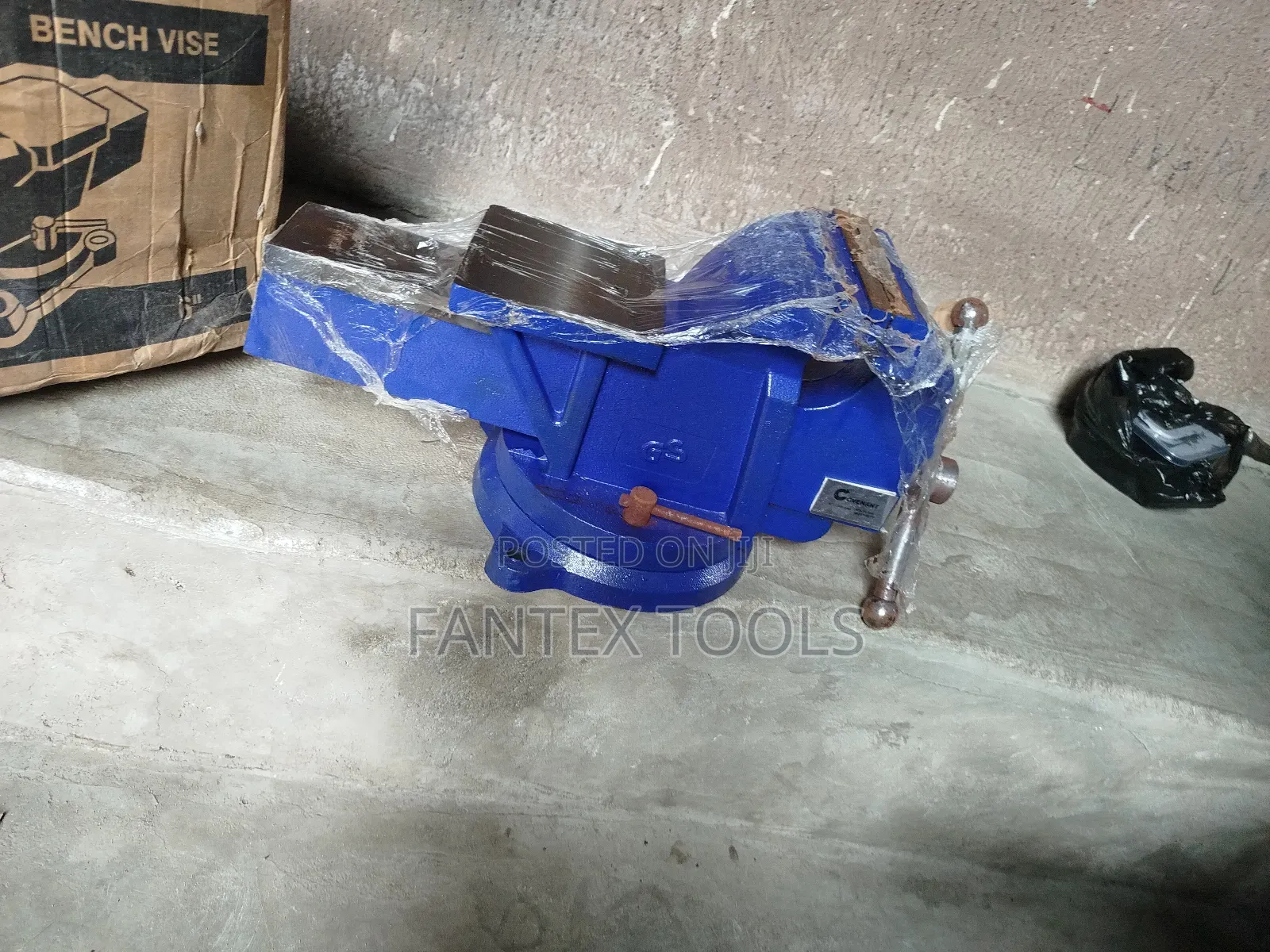 Bench Vice 6" Heavy Duty.