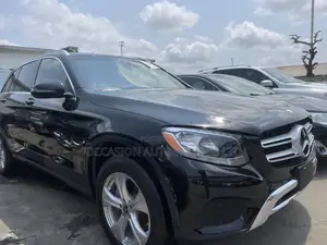 Mercedes-Benz GLC-Class 2017 Black