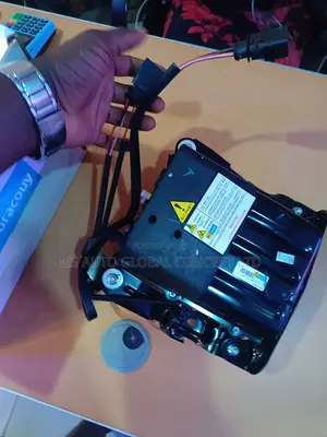 Porsche Panemera Air Matic Pump