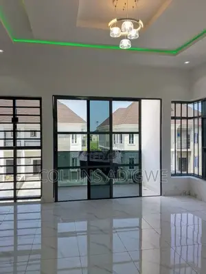 4bdrm Duplex in Security Estate, Off Lekki-Epe Expressway for sale