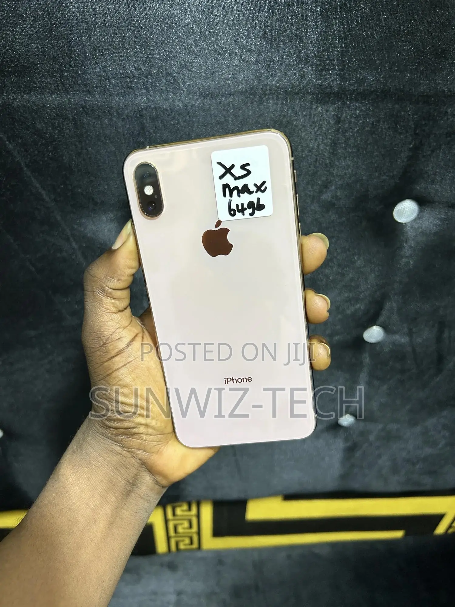 Apple iPhone XS Max 64 GB Gold