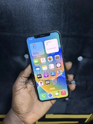 Apple iPhone XS Max 64 GB Gold