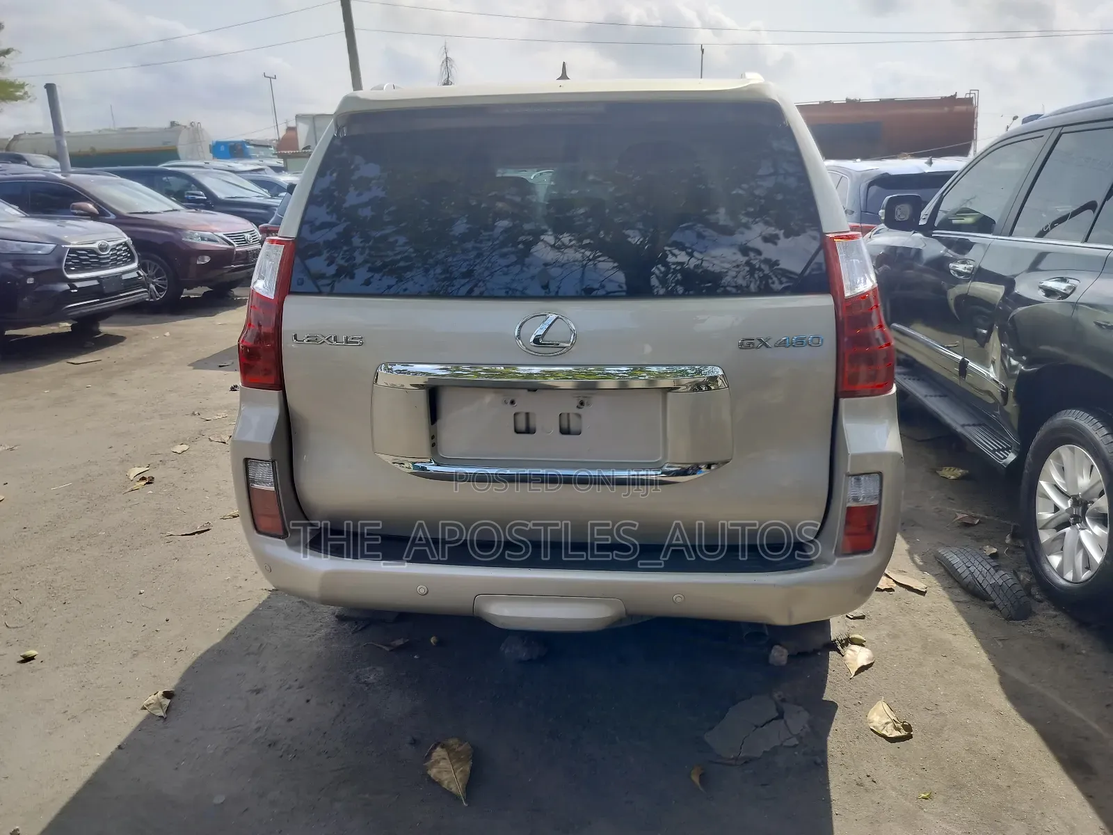 Lexus GX 460 Premium 2011 Gold