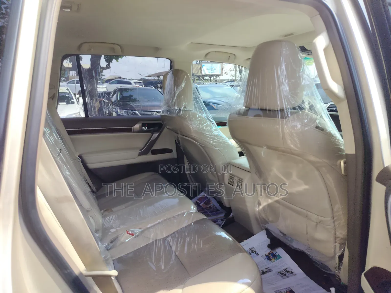 Lexus GX 460 Premium 2011 Gold