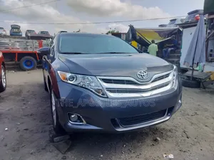 Toyota Venza LE AWD 2013 Gray