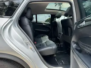 Mercedes-Benz GLE-Class 2016 Silver