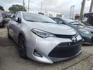 Toyota Corolla LE Eco (1.8L 4cyl 2A) 2018 Silver