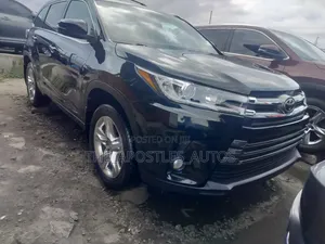 Toyota Highlander 2014 Black