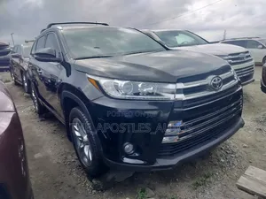 Toyota Highlander 2016 Black