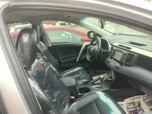 Toyota RAV4 2014 Silver