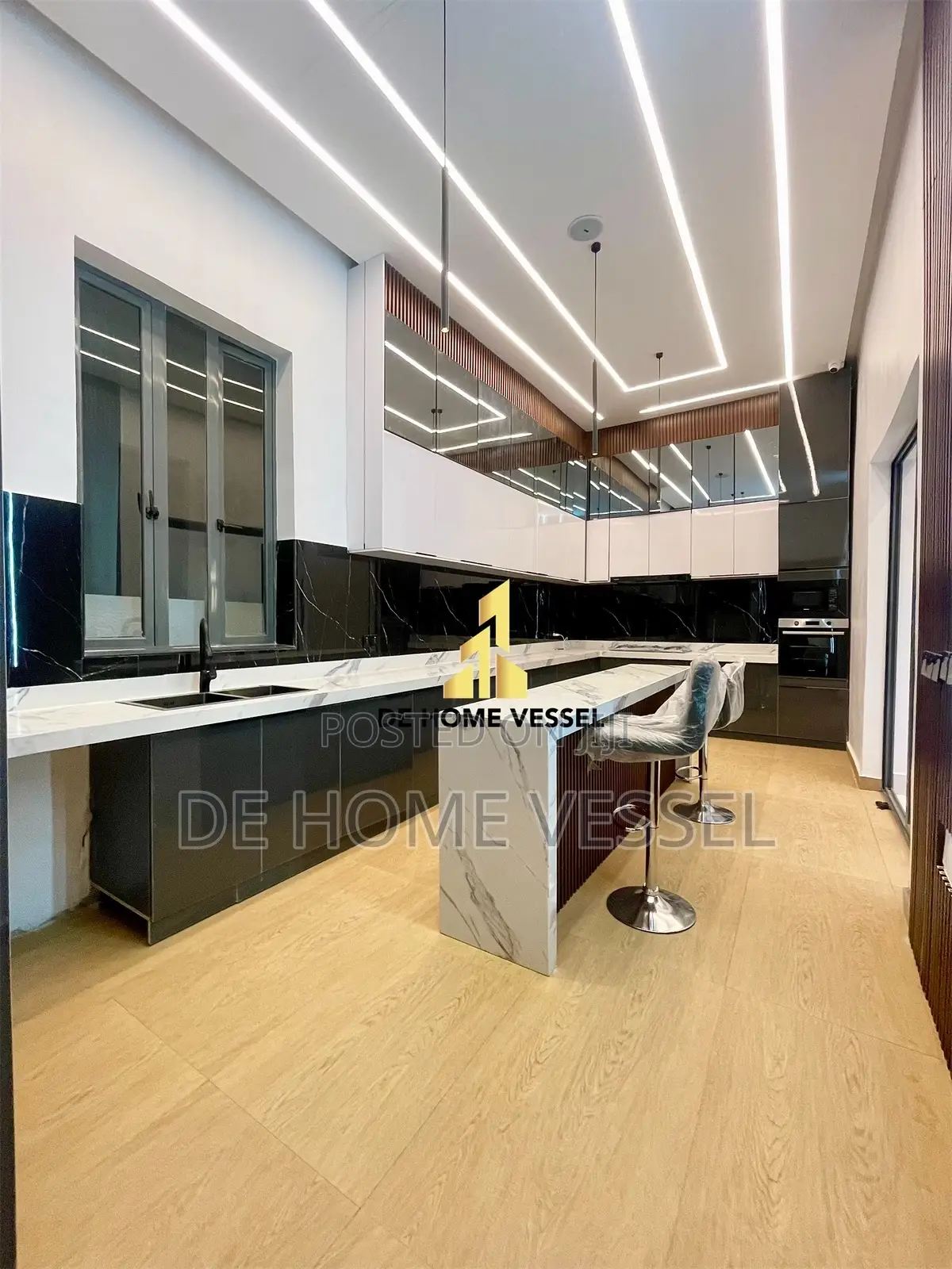 5bdrm Duplex In Lekki For Sale